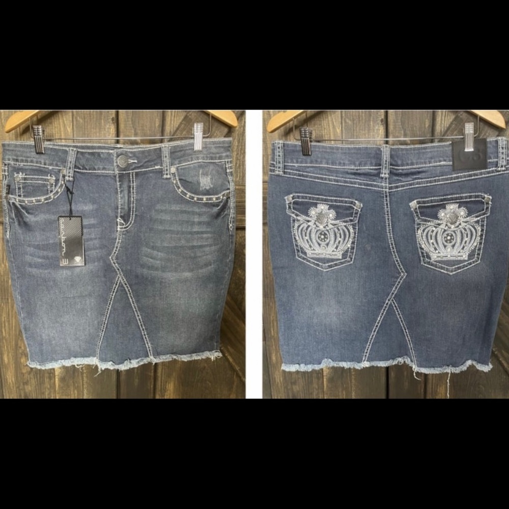 Carbon 3 Frayed Stitched Embellished Denim Skirt - Size XL